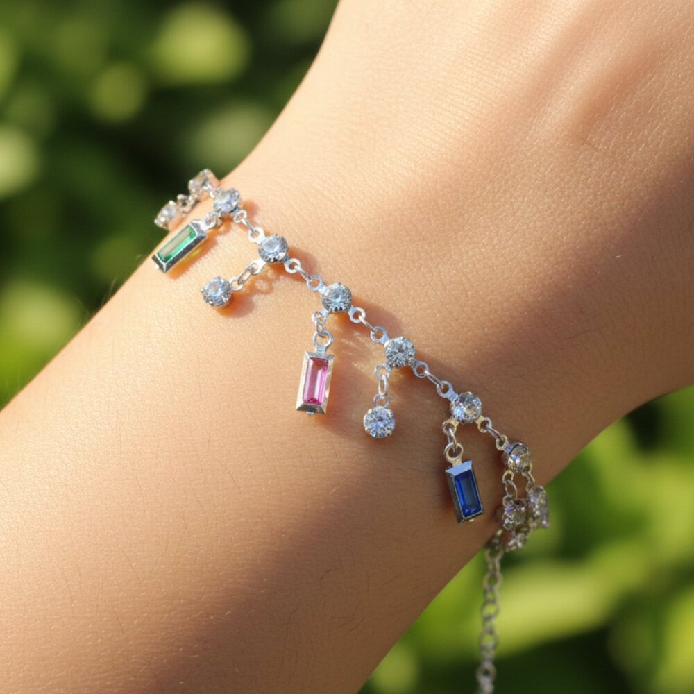 "Trendy Handmade Bracelet – A Stylish Gift for Women & Girls, MAR091422